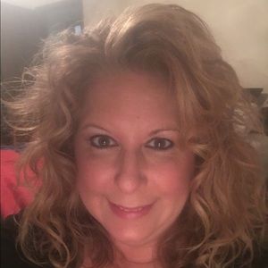 Meet your Posher, Annette